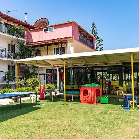 Rainbow Apartments Kalamaki  Exterior photo